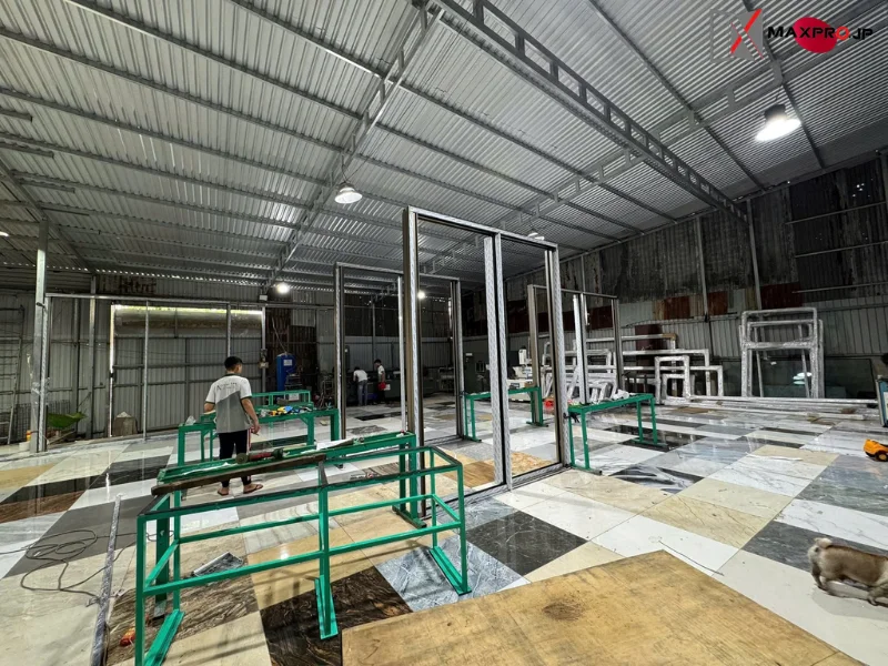 CỬA ĐI – CỬA SỔ MỞ QUAY HỆ R65