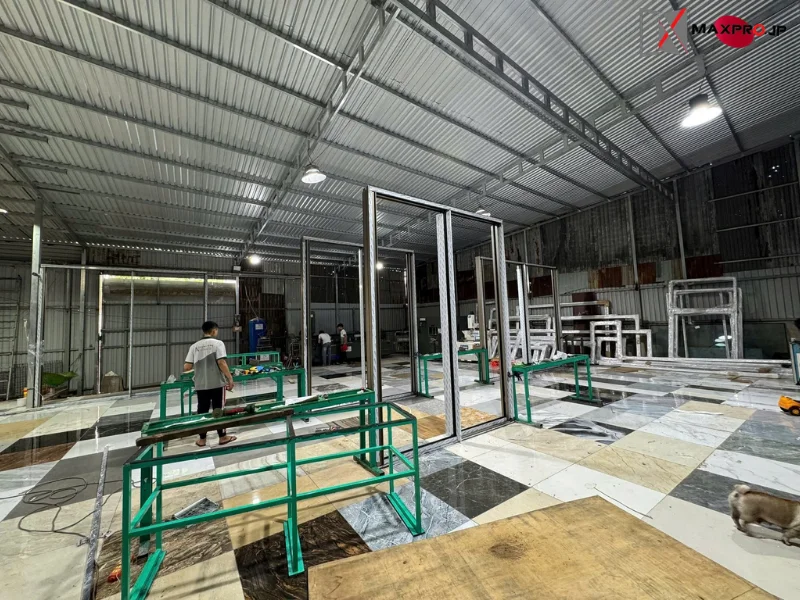 CỬA SỔ MỞ TRƯỢT HỆ SW83
