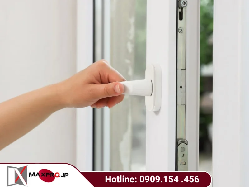 Hướng dẫn vệ sinh cửa nhôm Maxpro